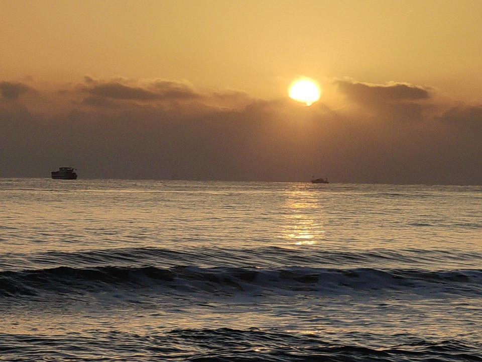 视频│在"日出初光先照"之地,迎接新年第一缕阳光!