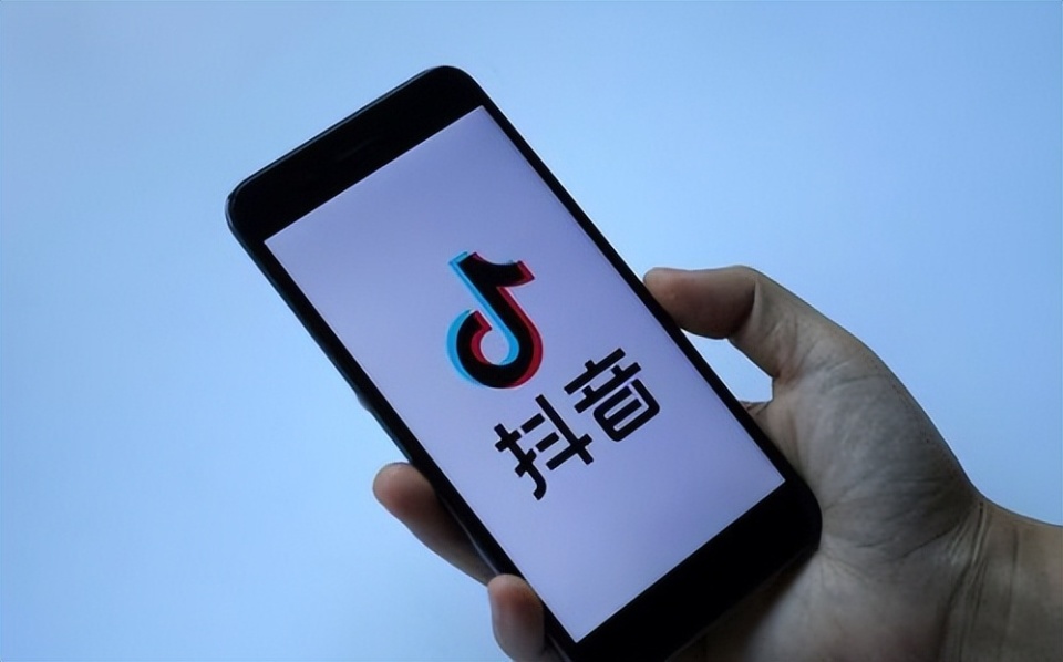 抖音发布人工智能生成内容规范暨行业倡议