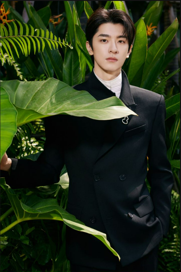 林一:林拓和顾寻帮我打破了表演的条条框框|演员新势力_腾讯新闻