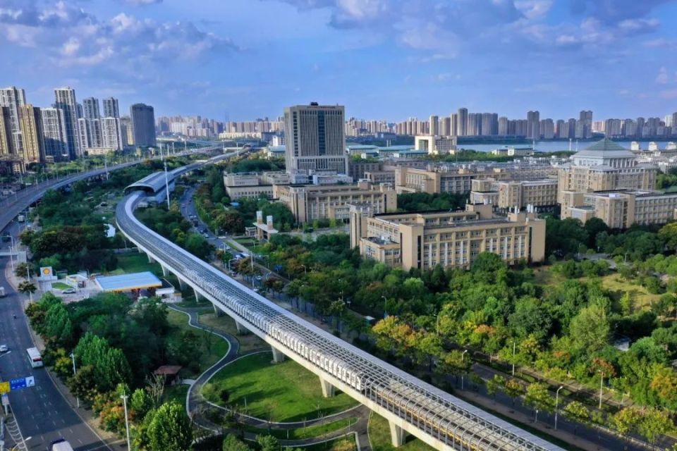 的黄家湖(武科大)站,红霞站白沙洲青菱和黄家湖居民们期盼正式开通试