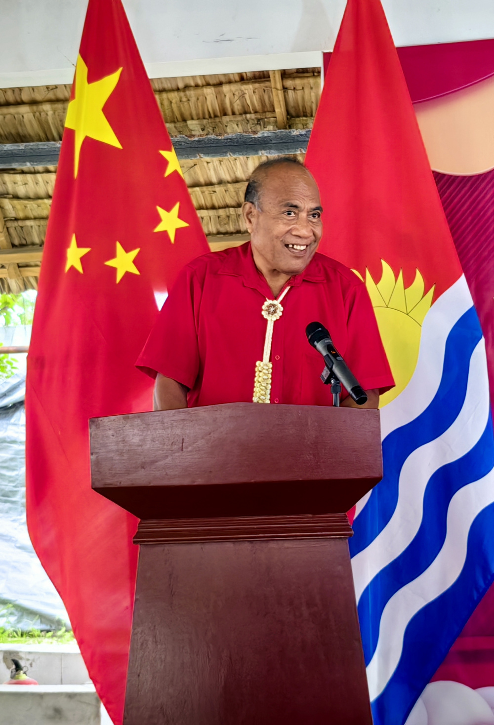 基里巴斯总统:始终坚定支持一个中国原则