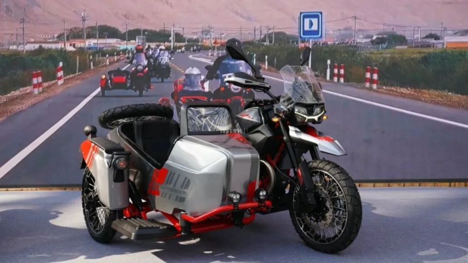 边三轮玩出新花样,长江卫士v750边三轮上市,adv风格实属炸裂_腾讯新闻