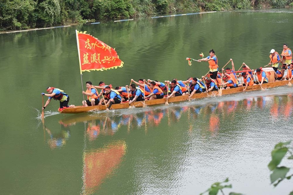 湖南沅陵传统龙舟赛六月开赛