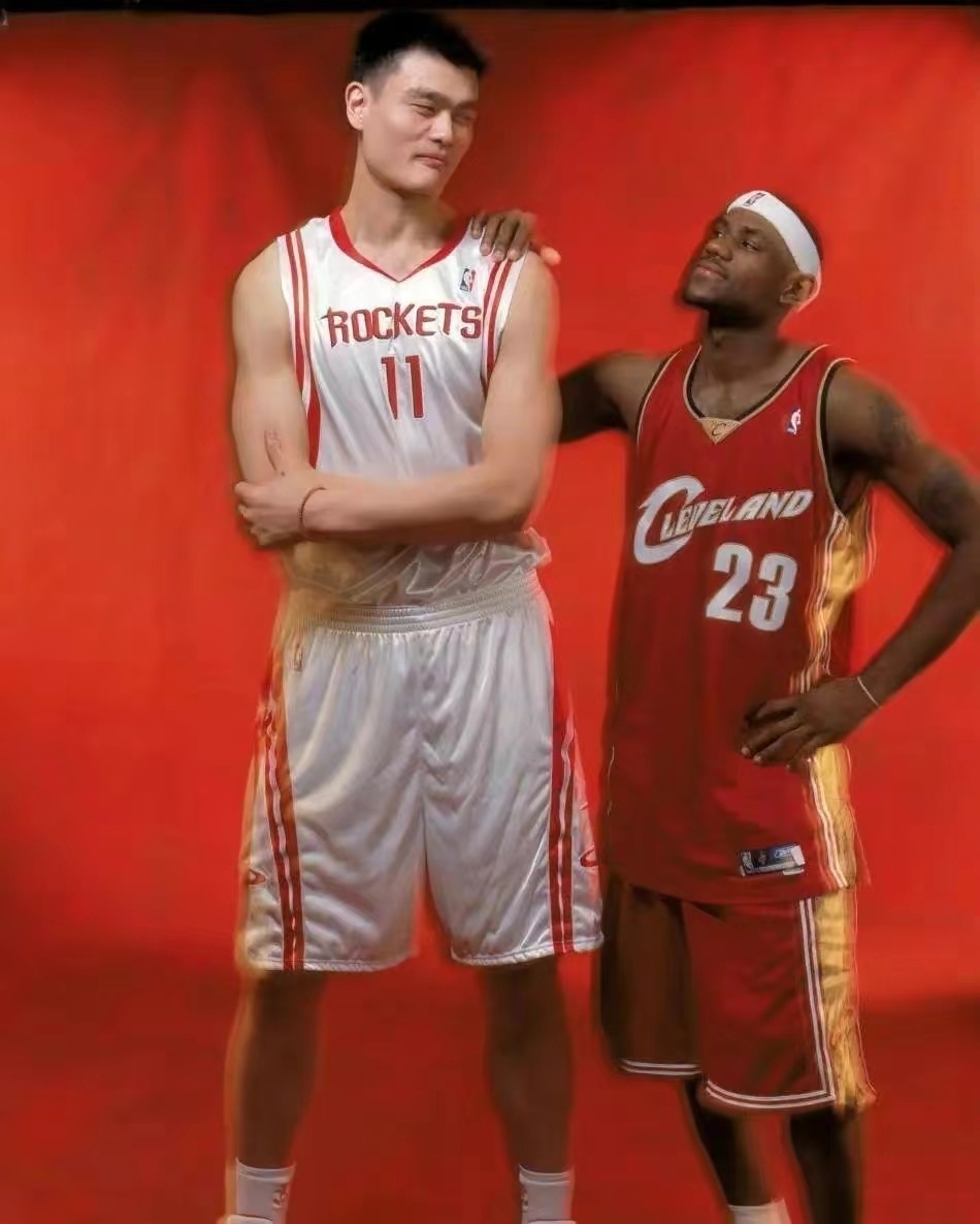 詹姆斯"411工程"到底有多难?大姚需要25个赛季,周琦需要打到102岁