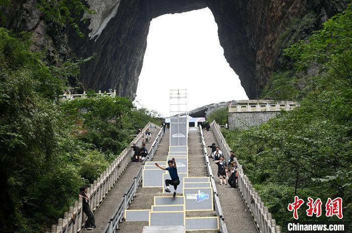 酷跑排行_好玩的单机跑酷游戏有哪些2023热门的酷跑游戏合集(2)