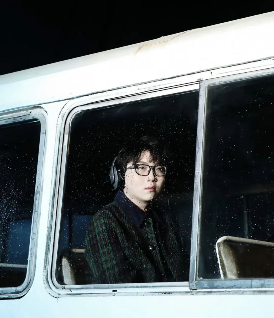 从《一程山路》,走出「县城文学」