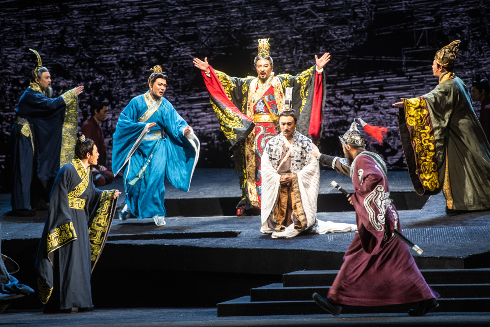 话剧《屈原》在武汉首演_腾讯新闻