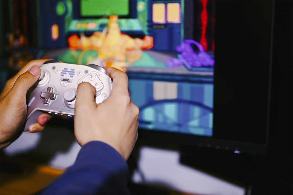 更快更灵敏的光轴机械，北通宙斯2光轴精英手柄