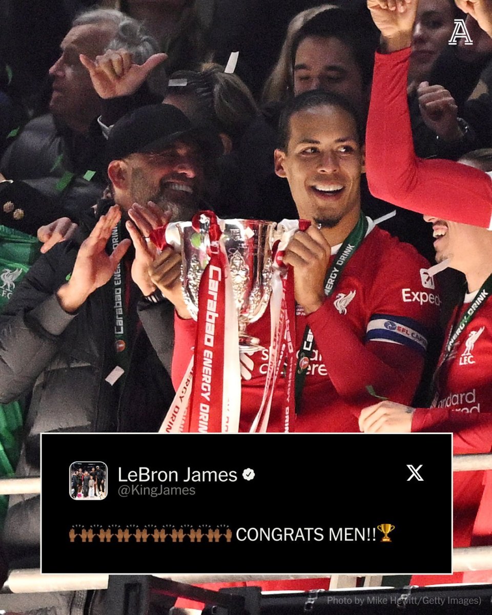 害看球呢詹姆斯社媒祝贺利物浦夺冠待会儿还要客战太阳