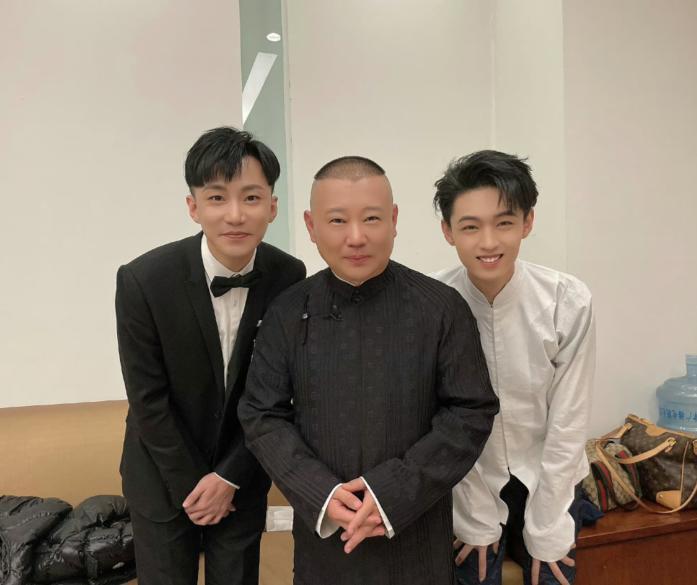 德云社何九华被曝劈腿素人正牌女友王鸥反遭群嘲原因很现实