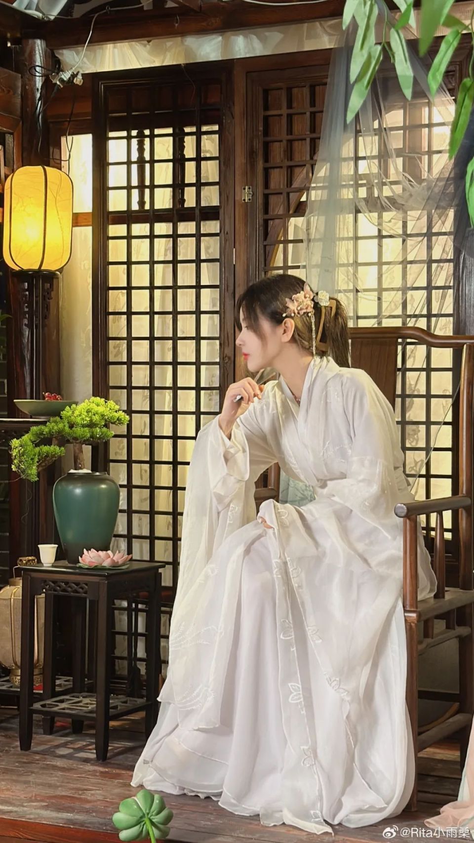 【lpl老婆】rita和骆歆同框拍汉服照,记得:两位都是顶级漂亮_腾讯新闻