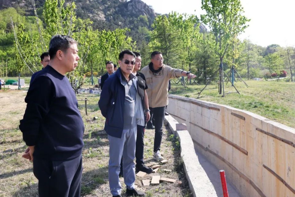 奎山山地公园是日照市首座山地公园,面积约248公顷.