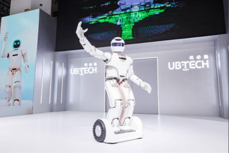 优必选发布上市后首份年报去年收入1055亿营收微增