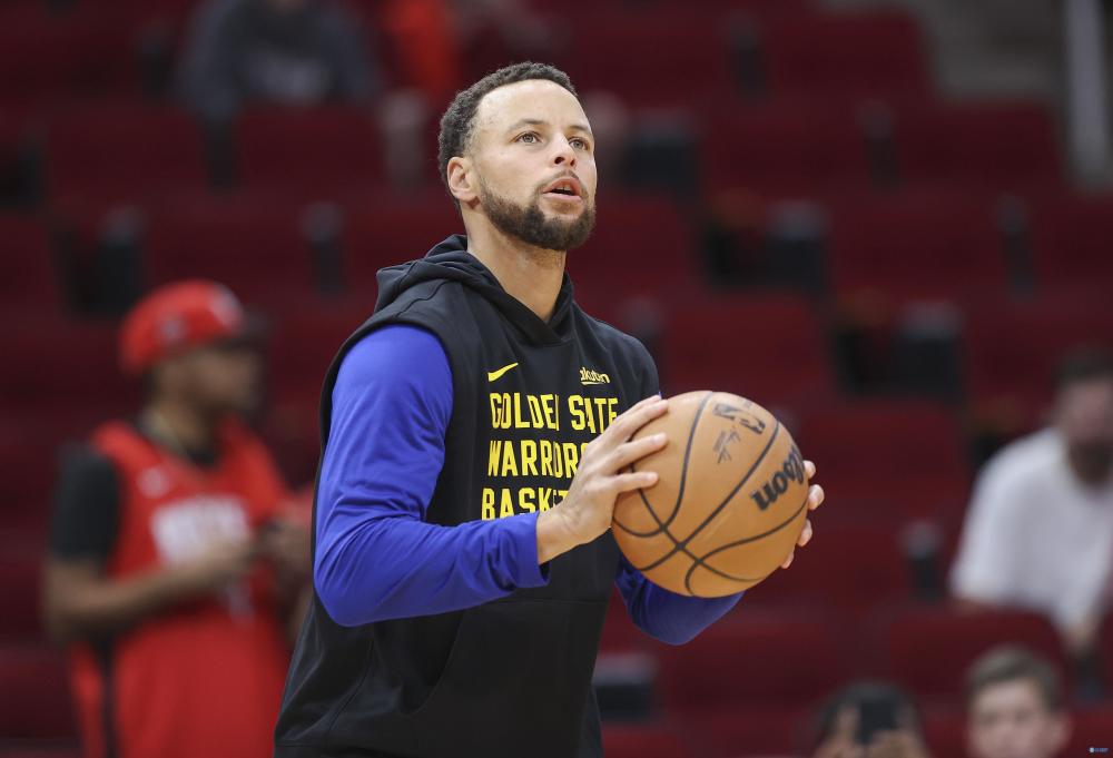 勇士官方晒库里三分多项纪录:常规赛&季后赛&总决赛三分命中数第1