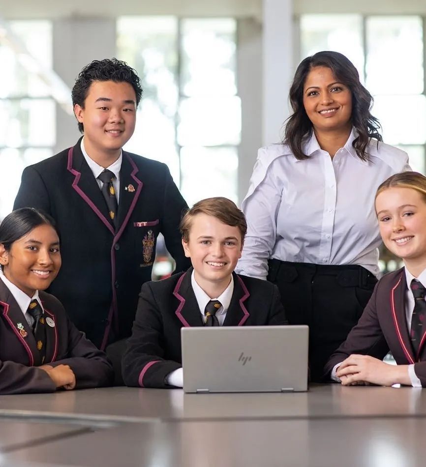 初中毕业  多一种新选择!