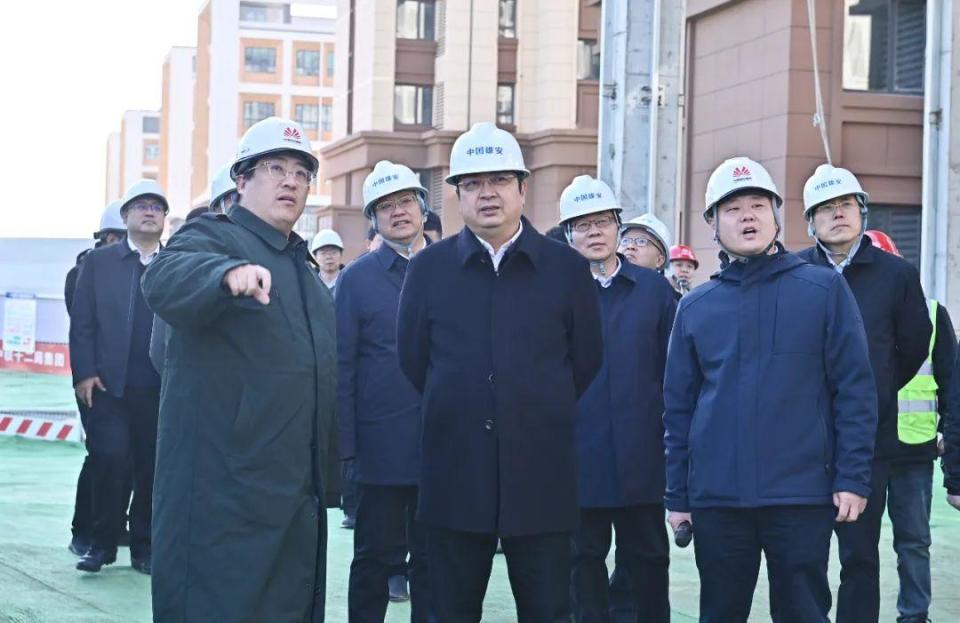 张国华调研大河片区、启动区高质量建设、高水平管理有关情况并主持召开专题会