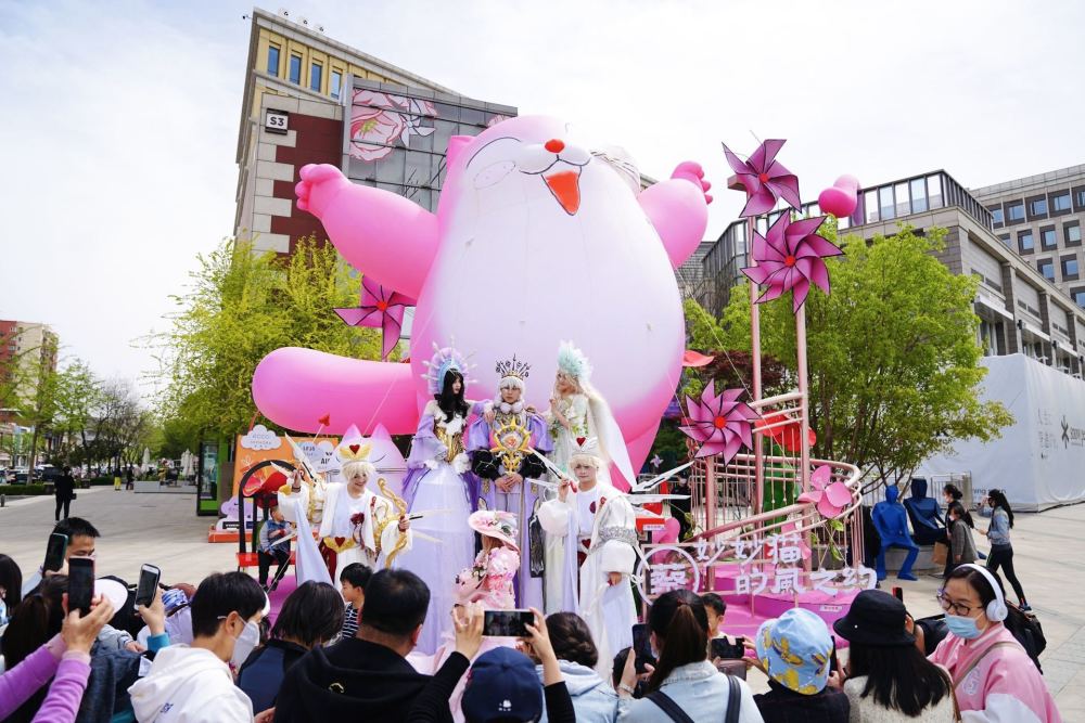 每天三场古希腊神话主题巡游亮相顺义祥云小镇