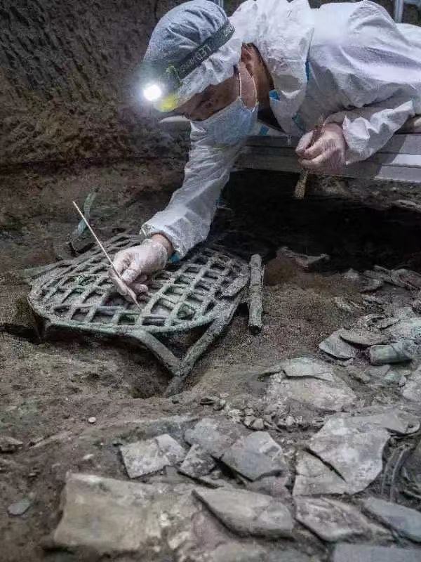 90后占75% 川大三星堆考古队获五四奖章:考古是代代相传的事业