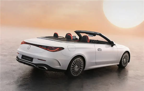奔驰最便宜的敞篷跑车!全新cle敞篷版上市:51.98万起