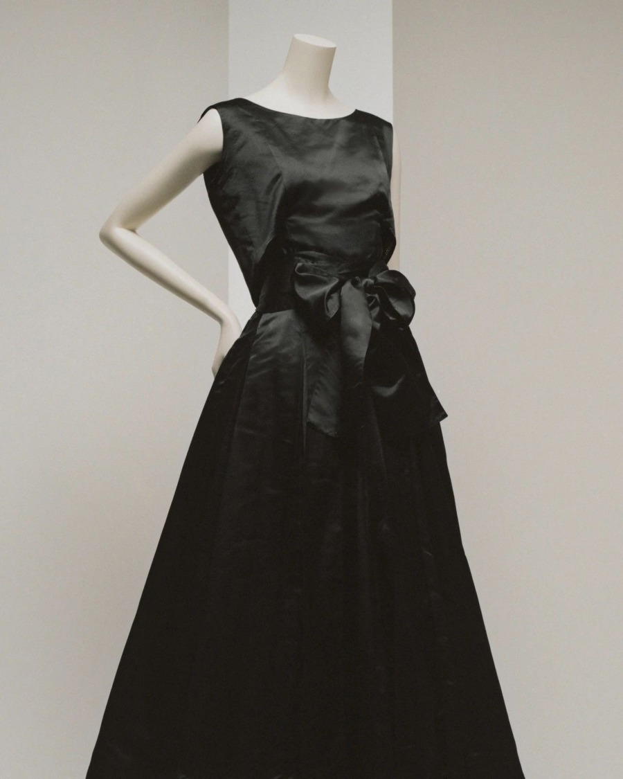 香奈儿中国首个作品回顾展来了!