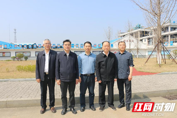 两位院士调研湖南海利集团以科技助力高质量发展