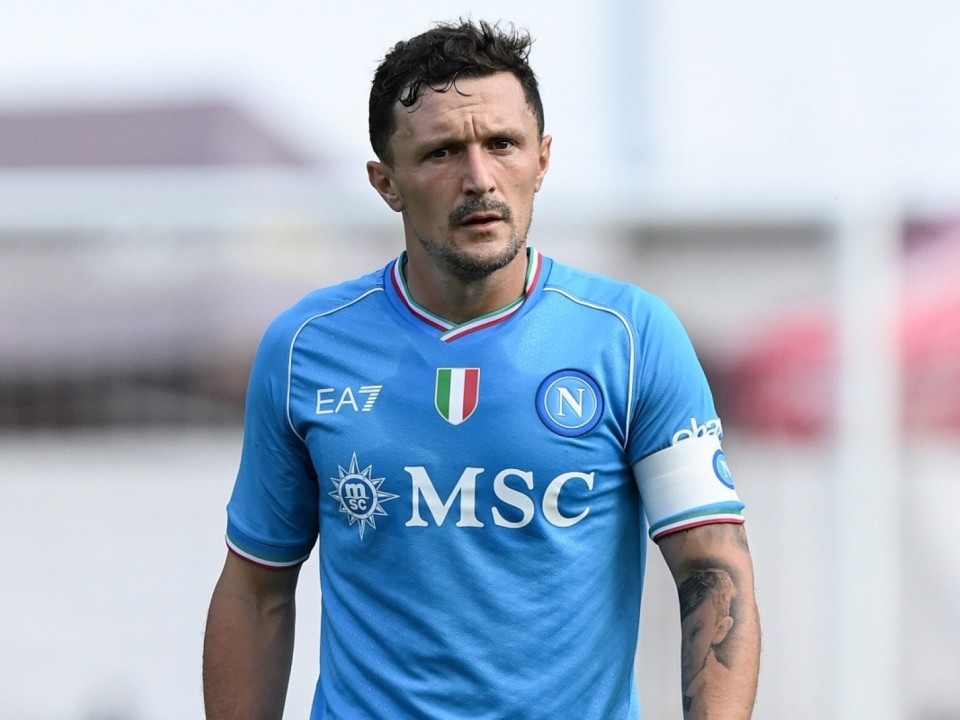 意媒:尽管不在孔蒂计划内,马里奥-鲁伊仍可能留在那不勒斯