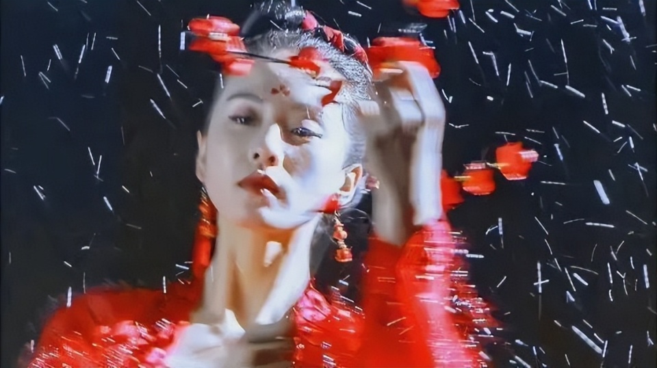 冬日里的雪景红衣,刘诗诗的绝对领域