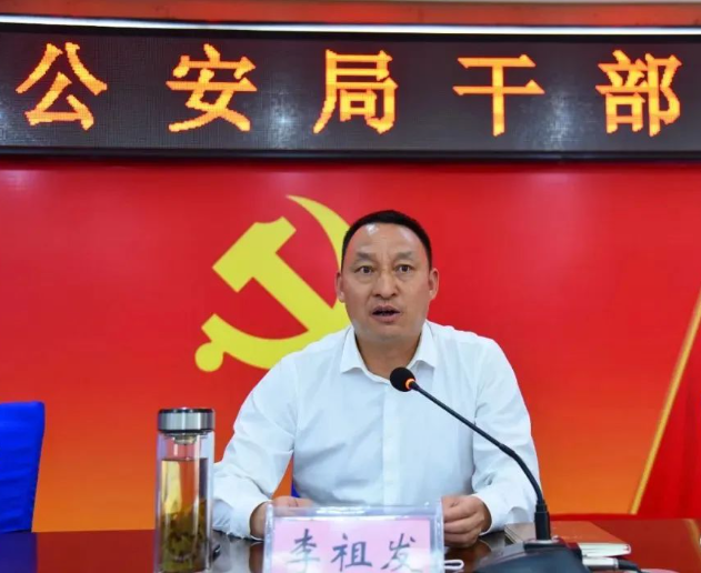 此前担任金阳县委副书记,县长的伍果,出生于1980年6月,四川冕宁人,曾