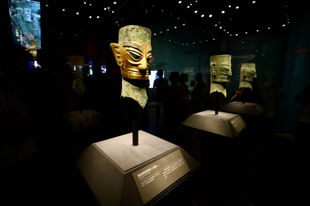 "三星堆"展燃爆京城 成热门打卡地