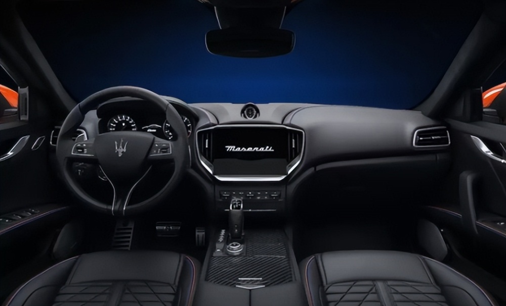 98万元,全新玛莎拉蒂levante f tributo上市_腾讯新闻