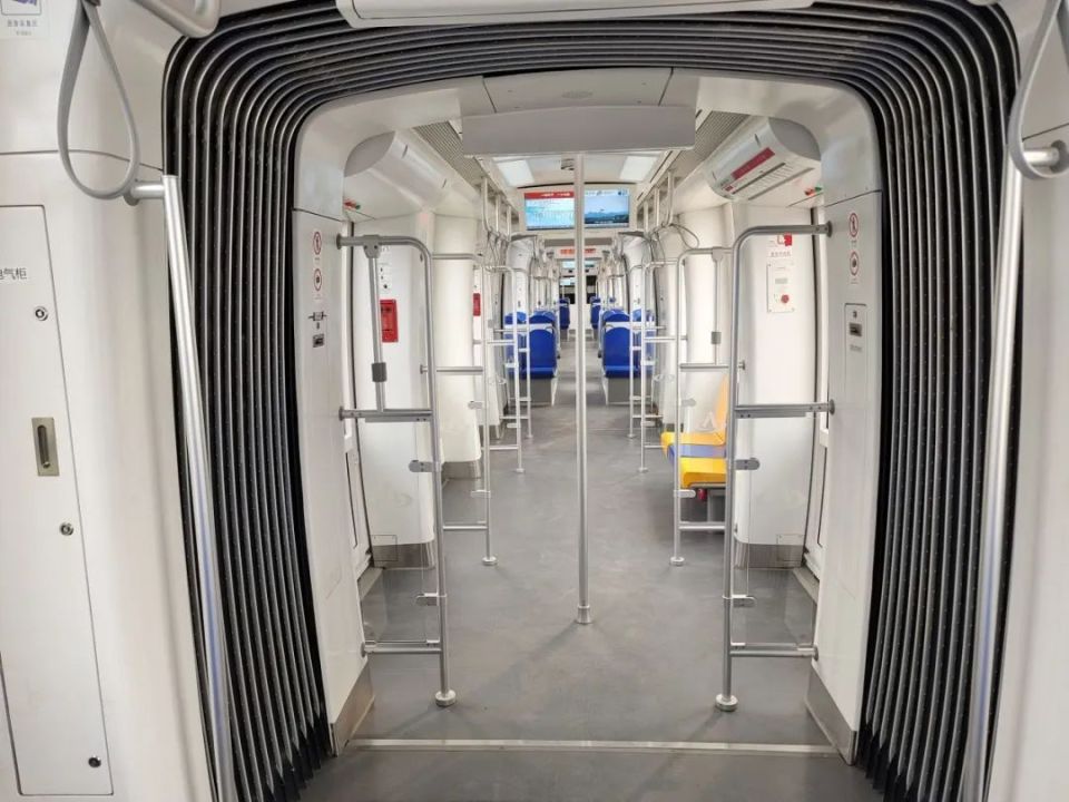 记者观察丨有轨电车项目为何会冰火两重天