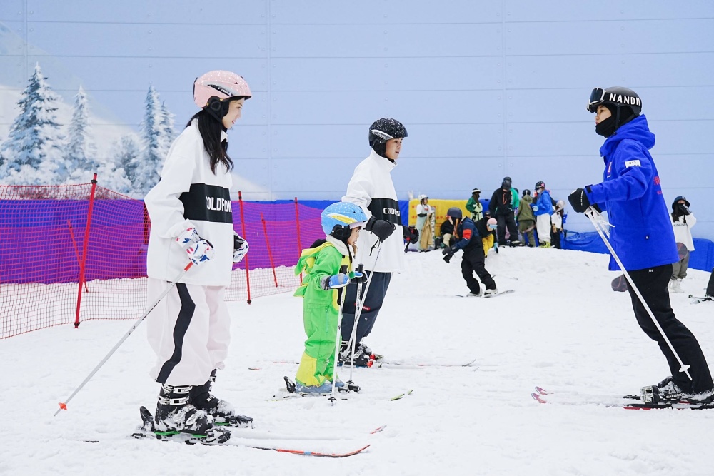 【视频】粽情端午·出彩潮玩 | 在广州大冰箱玩冰荔枝雪地派对