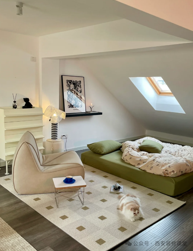 后知后觉,卧室斜顶这样做才惊艳7.