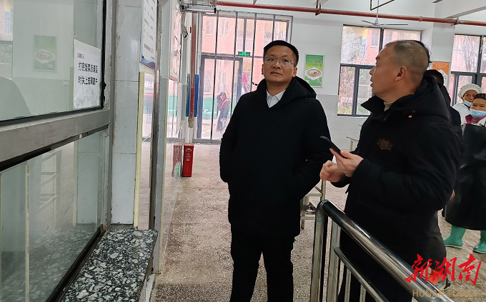 江永蒋剑平深入学校视察春季开学工作