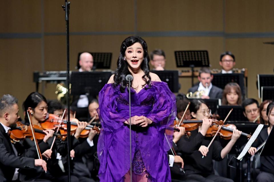 历届金钟歌唱家齐聚成都 金钟之星声乐专场音乐会圆满落幕-腾讯新闻