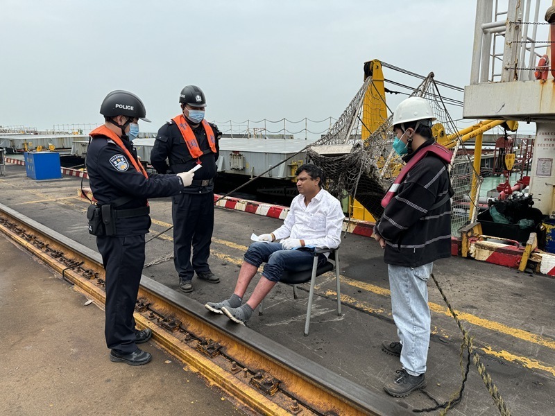 船员突发疾病福州边检站开通绿色通道紧急救助