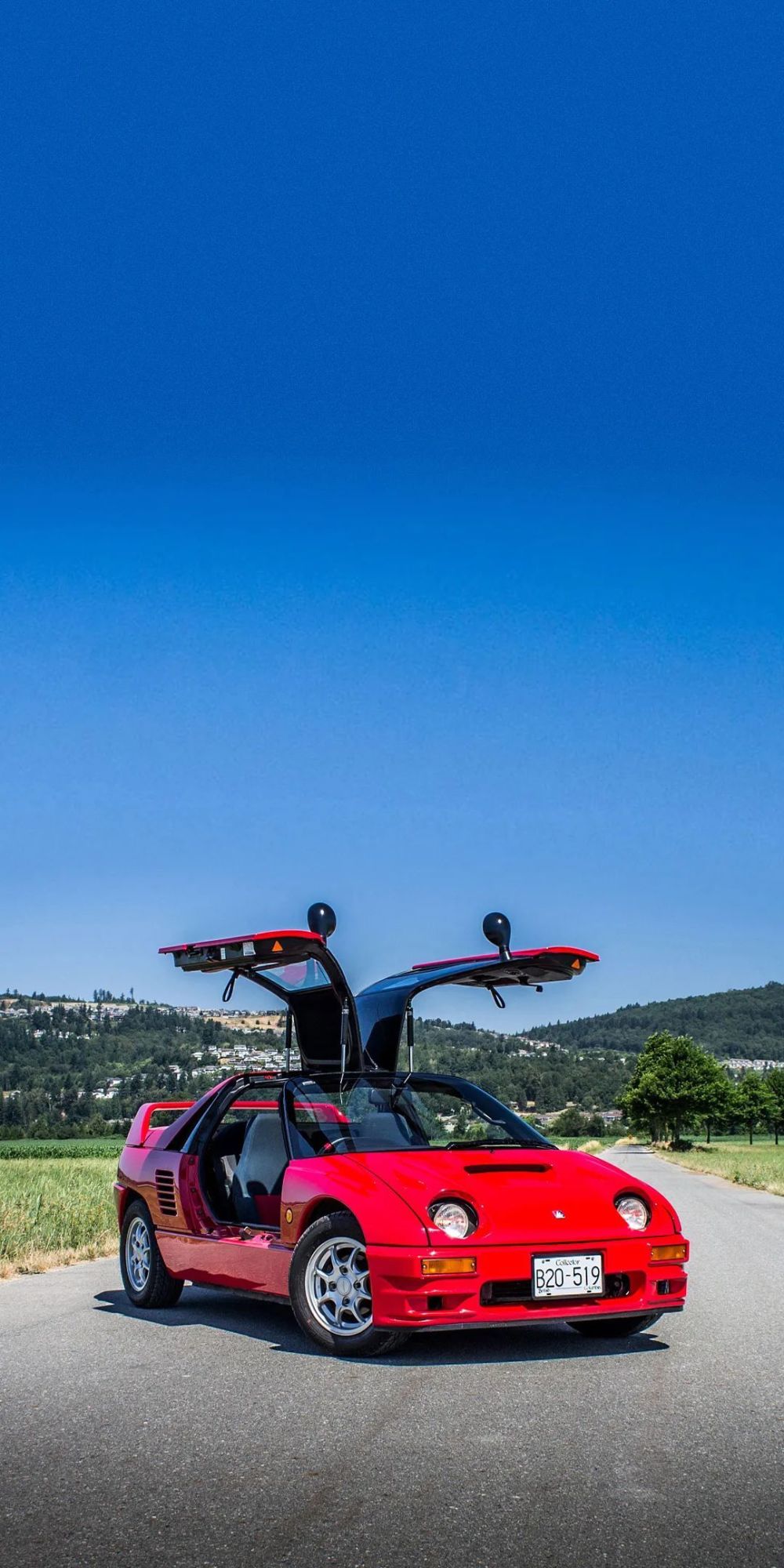 精彩手机壁纸,点击图片,长按保存图片,在手机"设置"中添加成桌面或