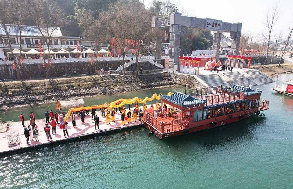 湖南沅陵:春节假期文旅市场"爆燃"_腾讯新闻