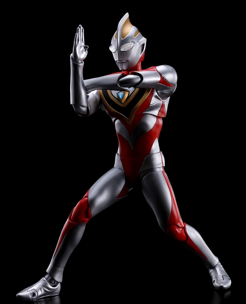 盖亚奥特曼真骨雕手办官图公开跳过了v1直接推出大地粉碎者v2形态