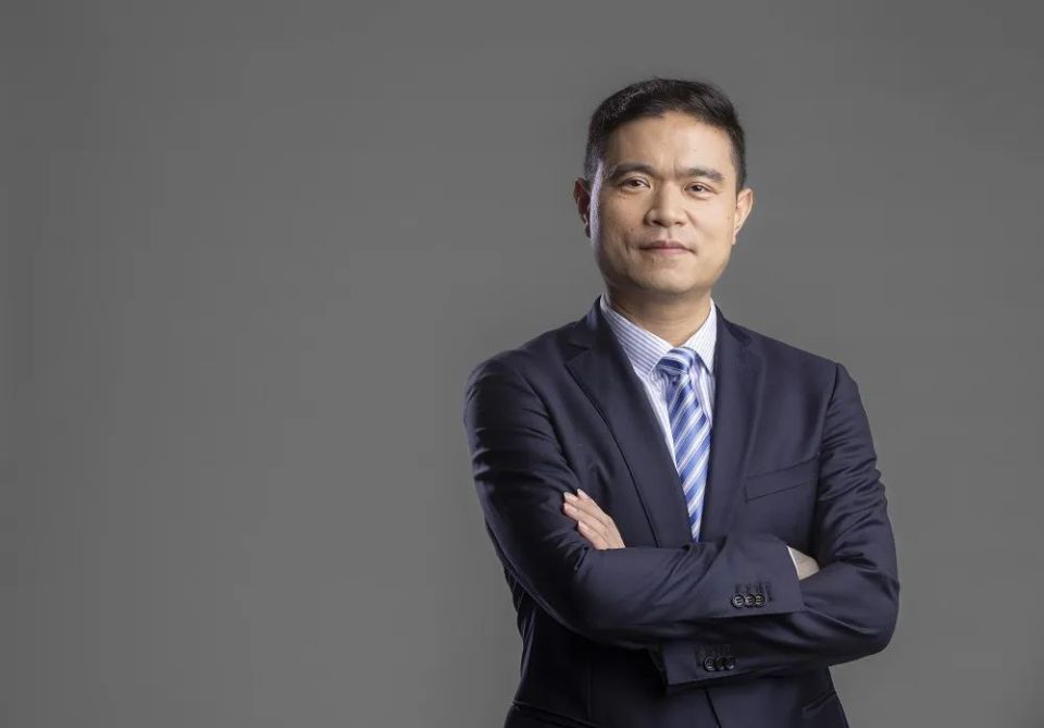 网商银行行长冯亮：做好科技金融大文章，更需关注产业链上的“科小”_腾讯新闻