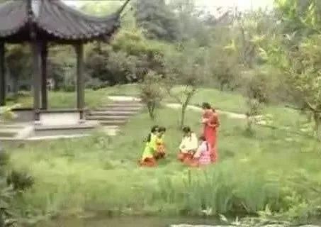 原班人马重聚，87版红楼梦35周年纪念音乐会下周登陆杭州大剧院！你知道这部经典电视剧“打卡”过杭州这些地方吗？(红楼梦30年音乐会没参加的演员是谁)