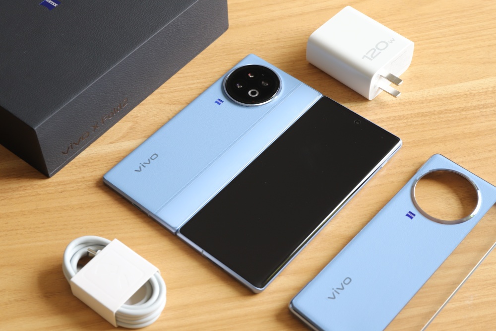 vivoxfold2开箱体验比华为matex3更好看光颜值都值5000了