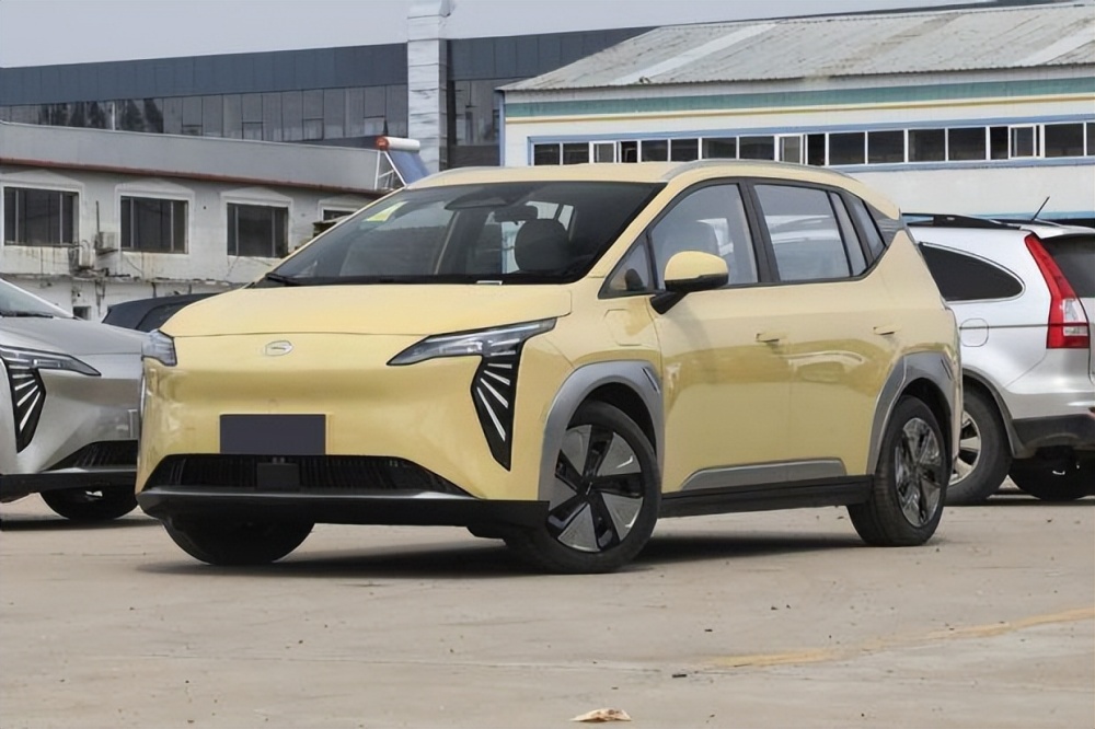 中大型suv销量排行榜_遥遥领先!2023年销量最好的三款中型SUV推荐(2)