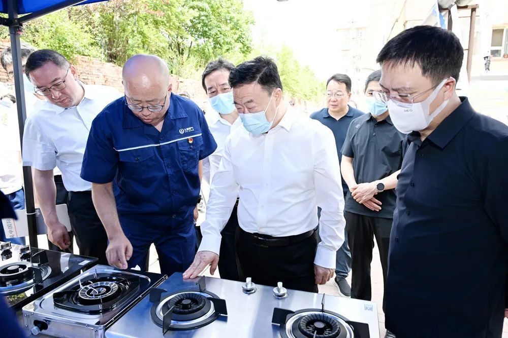 张恩惠在调研安全生产百日攻坚行动时强调:强化问题导向 狠抓源头治理