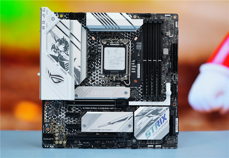 高颜值小板！华硕ROG STRIX B760-G GAMING WIFI S小吹雪评测：稳上8000