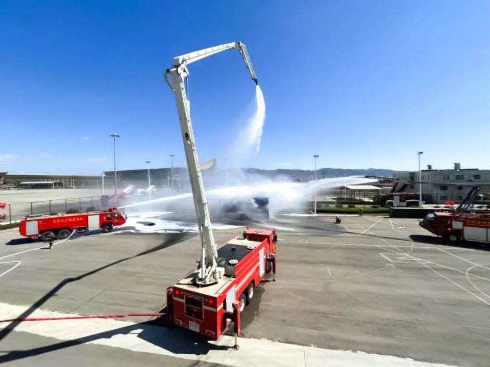 云南机场集团着力筑牢消防安全防线——消防安全治本攻坚在行动