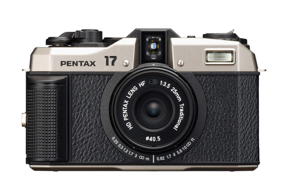 宾得胶片相机时隔 20 多年回归,499.95 美元 pentax 17 上市