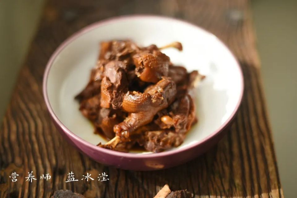 苦夏不是病？这些症状竟暗示你中招！鸭肉能帮你轻松应对？