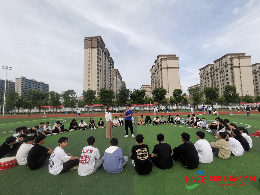 虞城县高级中学第六届德育班举办心理拓展活动课-腾讯新闻