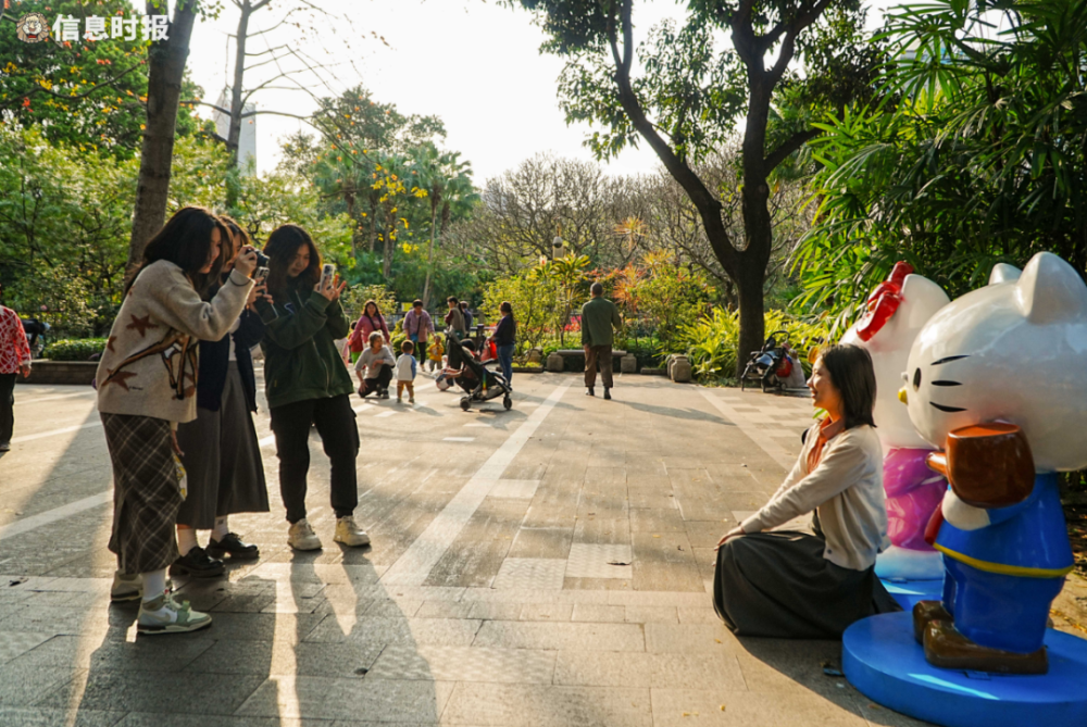 场是她和孩子两代人的共同记忆你在晓港公园游乐场留下了哪些美好回忆